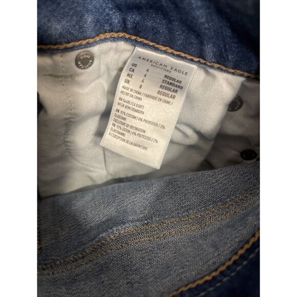 Women’s American eagle high-rise mini skirt medium wash distressed size 4 - Picture 10 of 10
